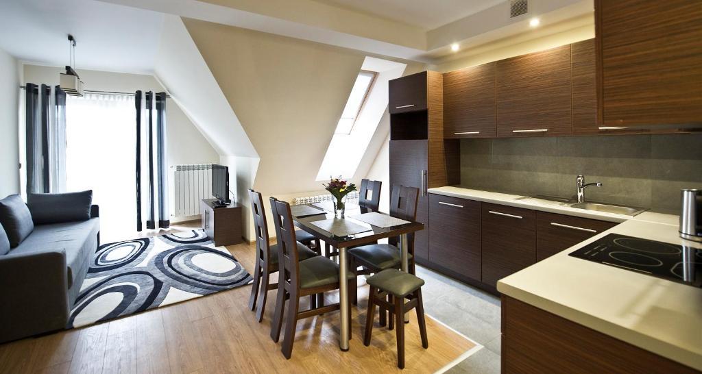 Apartamenty Viva Tatry ザコパネ 部屋 写真